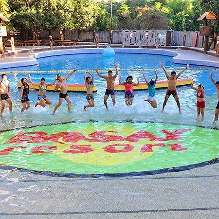אנטיפולו Bosay Resort מראה חיצוני תמונה