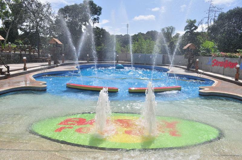 אנטיפולו Bosay Resort מראה חיצוני תמונה